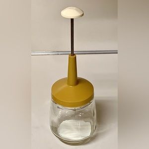 1960s Vintage Mustard Yellow Federal Houseware Chicago Illinois Nut Chopper